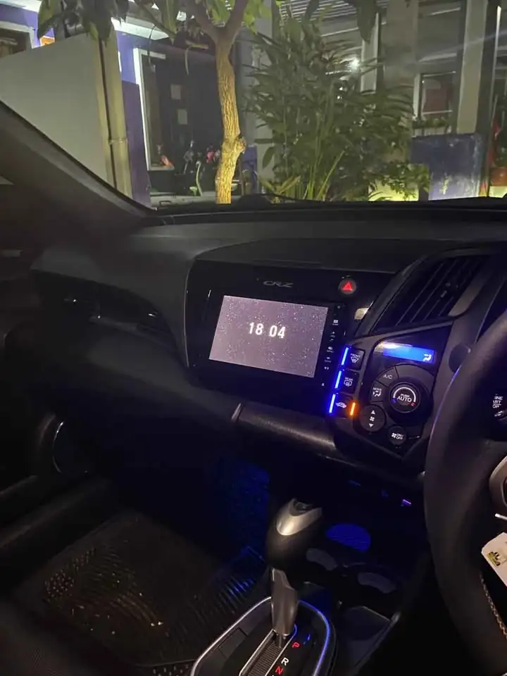 Di jual BU, mobil Honda cr-z