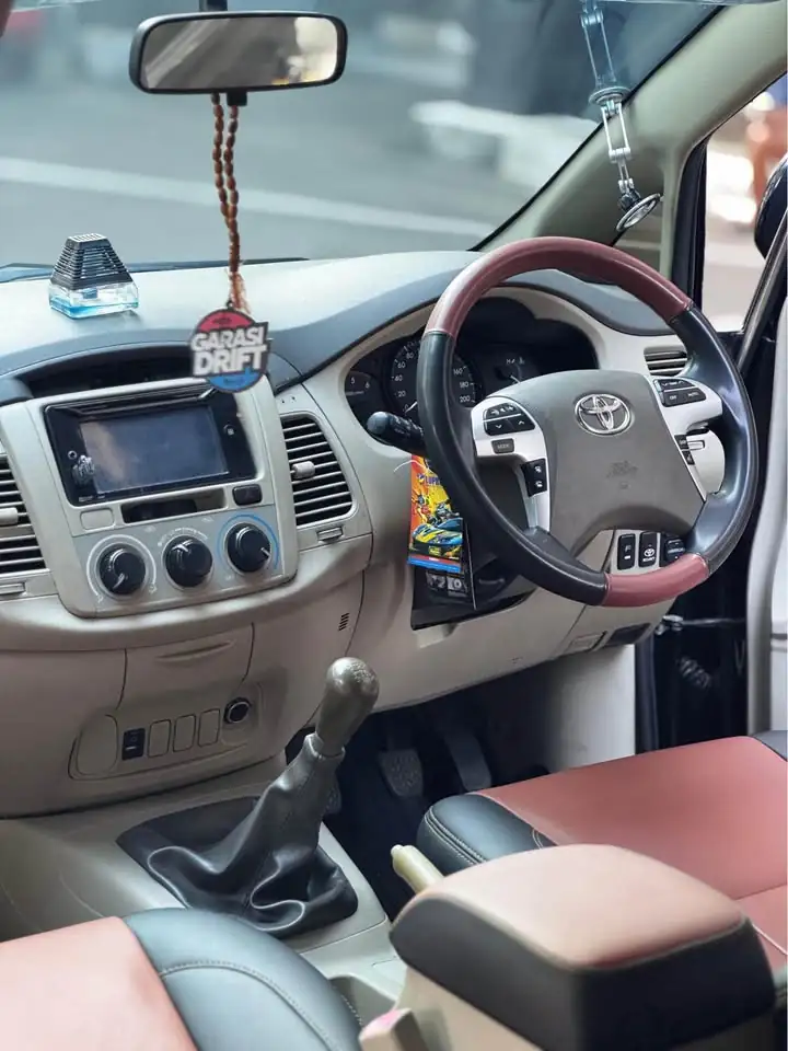 2015 Toyota kijang inova manual