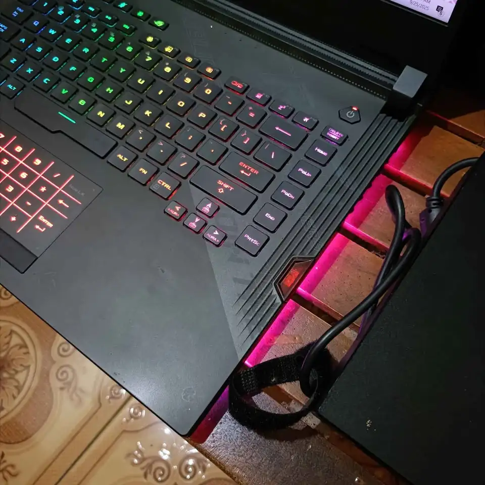 ASUS ROG STRIX SCAR G532LWS Core i7 -10875H RAM 16GB SSD 1TB RTX 2070