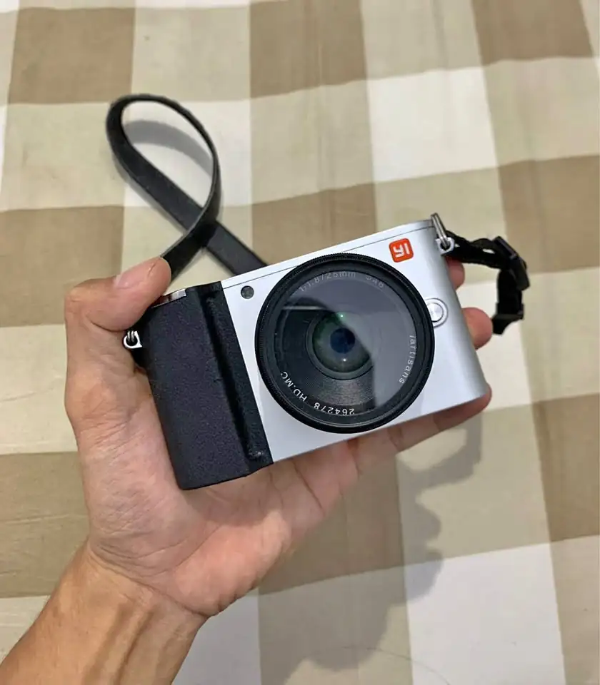 Kamera mirrorless xiaomi yi m1 sudah 4k lensa sensor jernih second