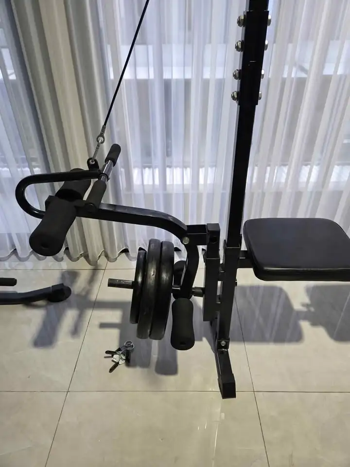 Alat Bench Press Gym