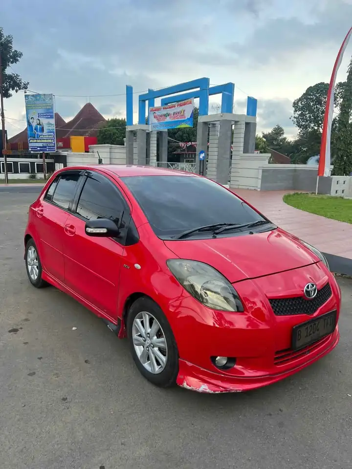 2008 Toyota yaris