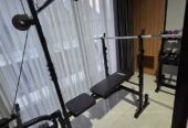 Alat Bench Press Gym