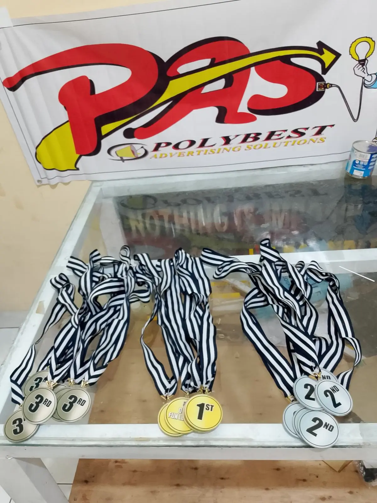 MEDALI PENGHARGAAN AKRILIK