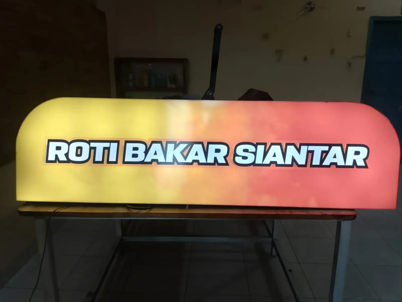 NEON BOX AKRILIK ( COCOK UNTUK DI GEROBAK )