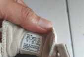 Sepatu onitsuka tiger masih bagus ukuran 39