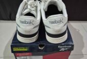 Sepatu Reebok Putih