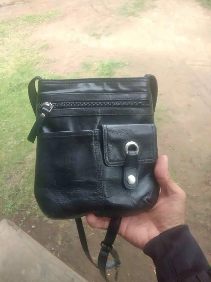 Tas Kulit