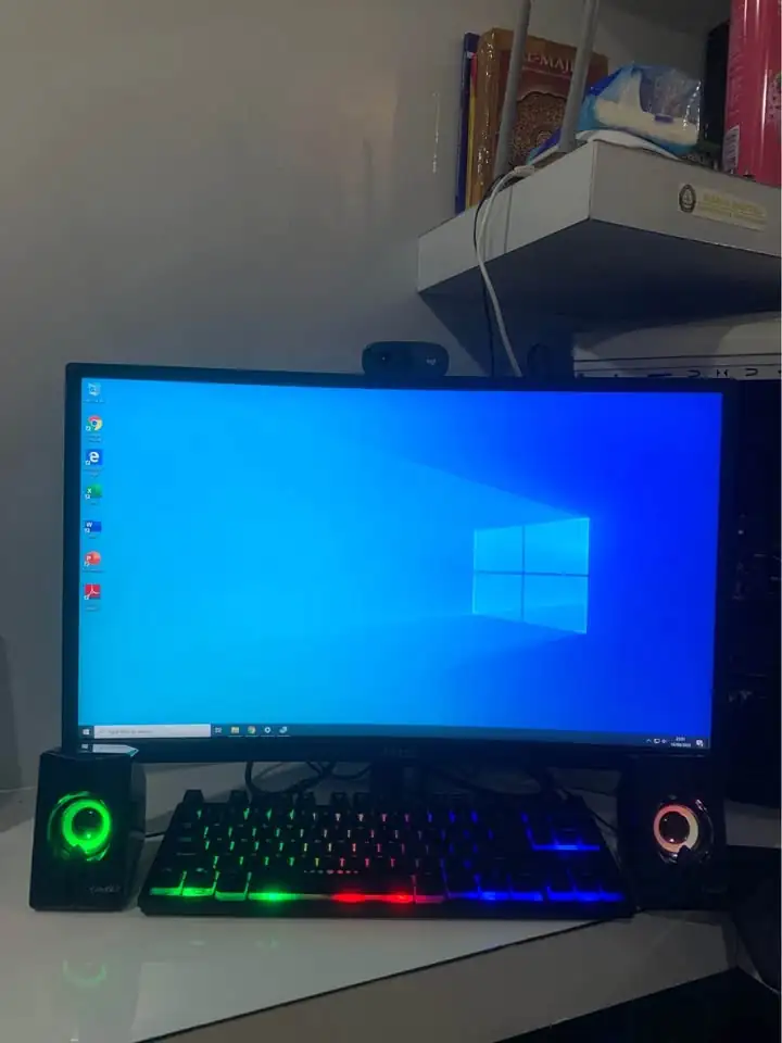 Dijual Cepat! Monitor Gaming Curved MSI G241VC – Normal