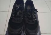 Sepatu Trail Run