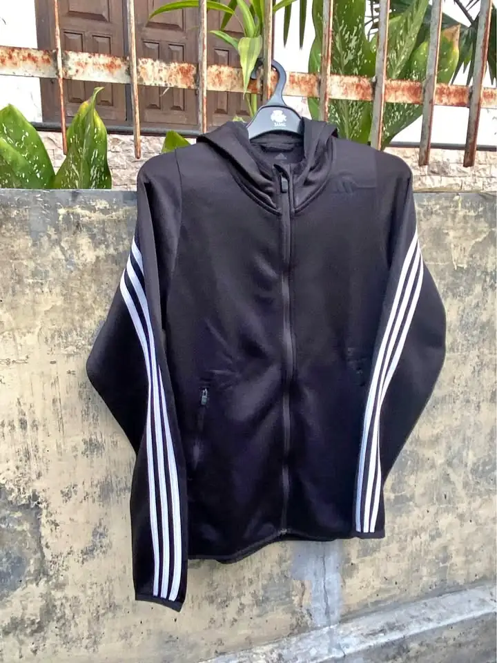 zip adidas stripe