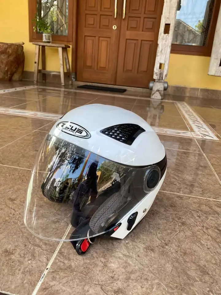MULUS BGT | Helm Zeus 610 ukuran L