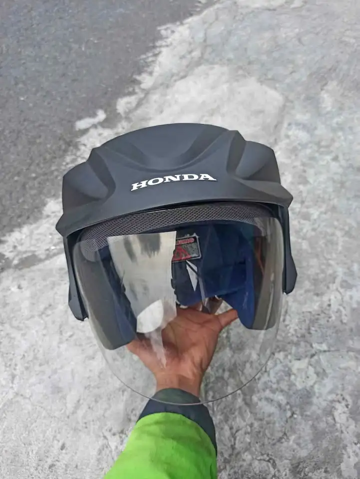 Helm Honda hmj-1 seperti baru