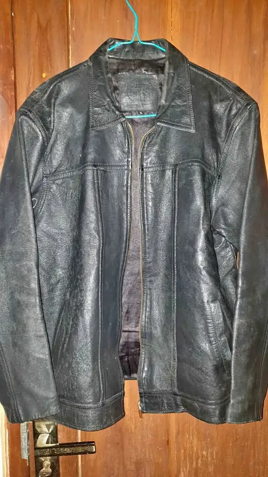 OLD LEATHER JAKET KULIT