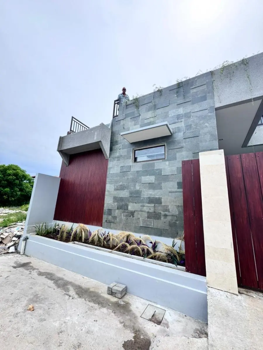 Jual Villa Mewah Hadap Timur 2 Lantai Rooftop 3+1 Kamar Ungasan Badung