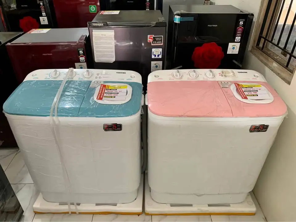 Mesin cuci baru sudah sama pengering