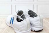 NEW BALANCE Coast V4