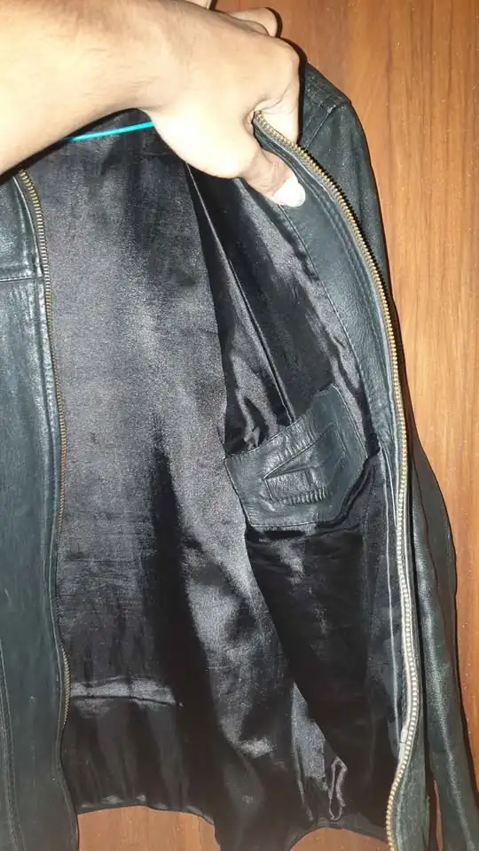OLD LEATHER JAKET KULIT