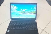 Laptop Toshiba Dynabook R73 Intel Core i5 generasi 6