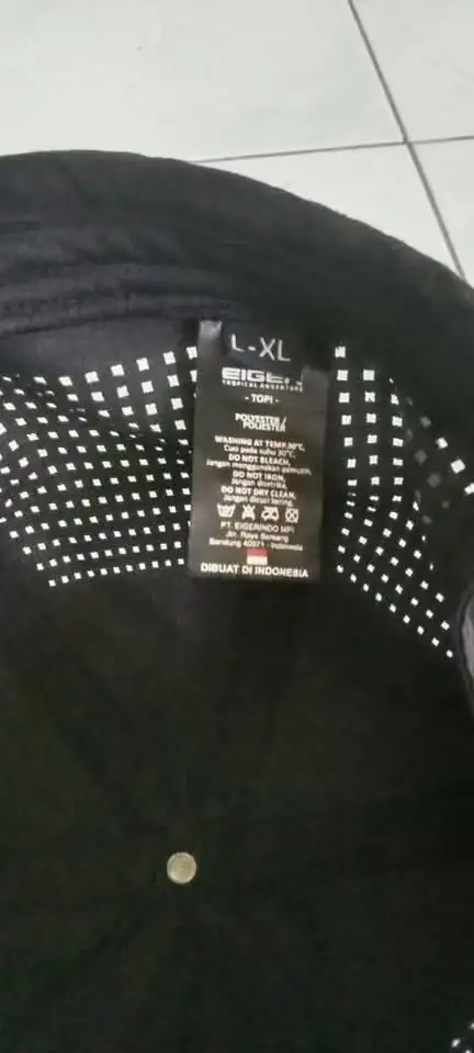 TOPI EIGER + GEMBOK EIGER ORI JAMINAN