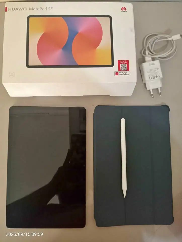 Tablet Huawei matepad SE 6/128 baru 3 bulan