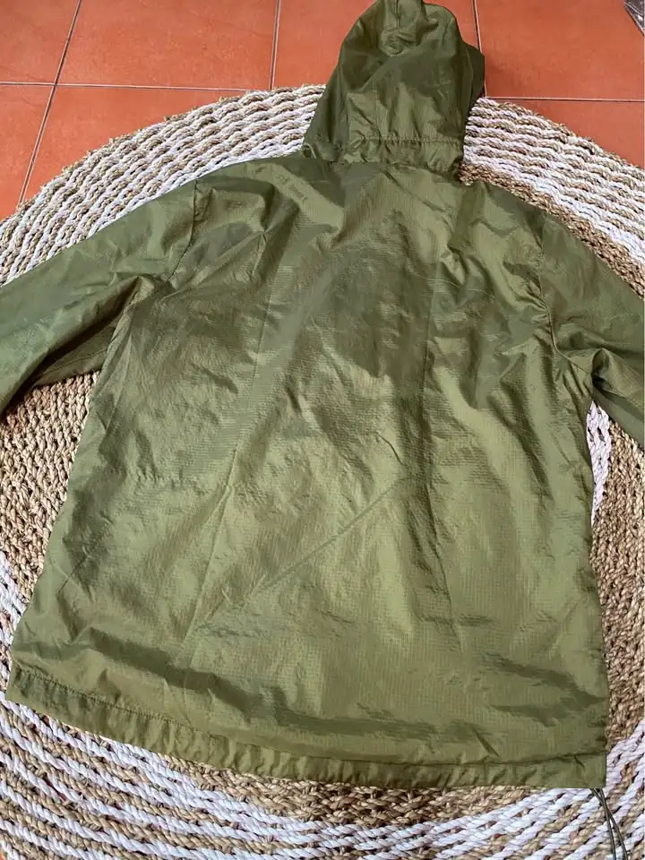 JAKET OUTDOOR PRIA – JAKET PARASUT – JAKET GUNUNG OUTDOOR