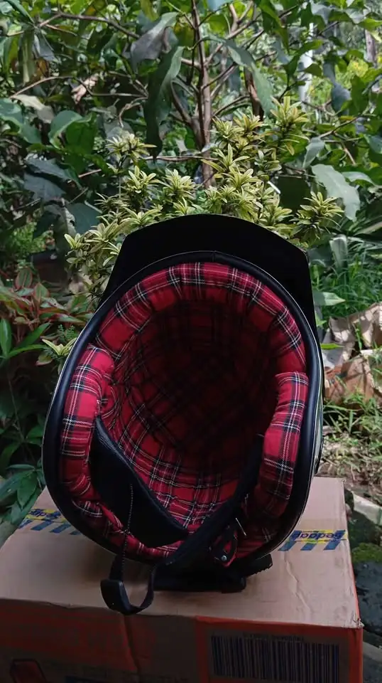 Helm jadul Yamaha lawas
