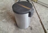 Tempat Bak Sampah Pedal Bin Krisbow 12L