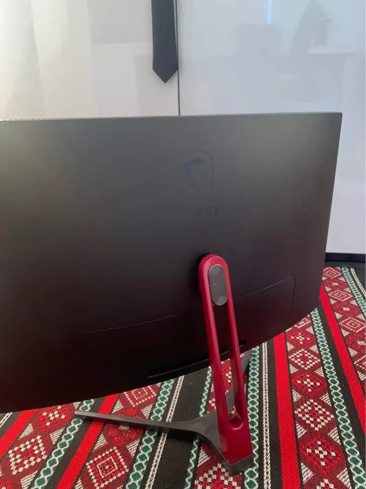 Dijual Cepat! Monitor Gaming Curved MSI G241VC – Normal