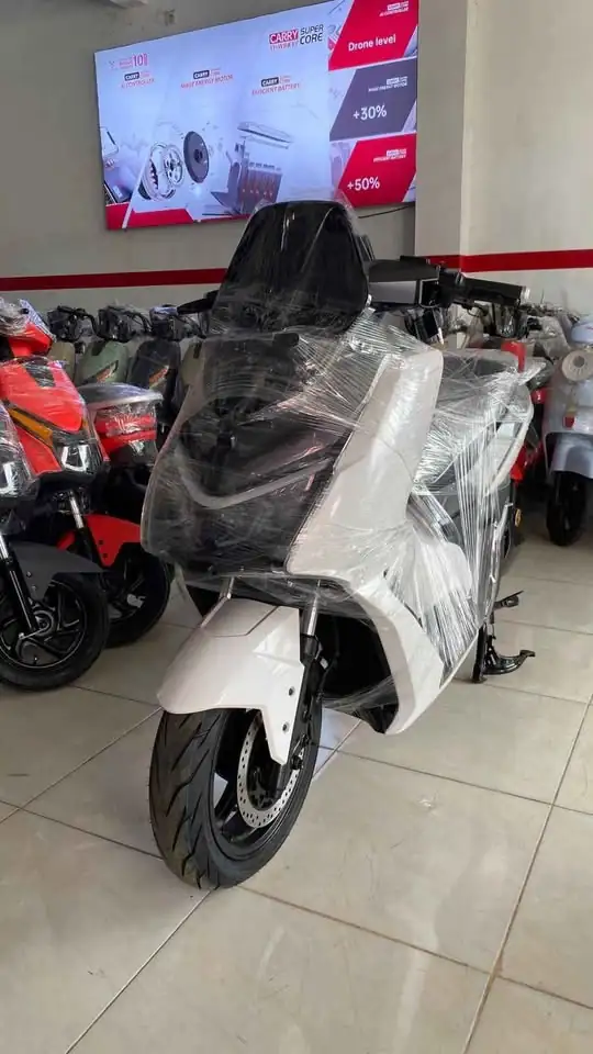 PROMO MOTOR LISTRIK UWINFLY M100