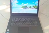Laptop Lenovo Ideapad 330