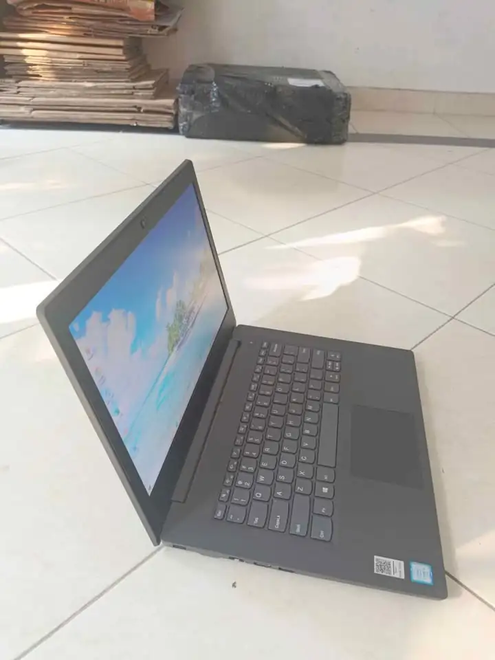 Laptop Lenovo Ideapad 330