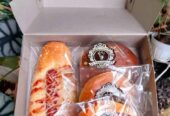 Roti Hajatan Giraf Bakery