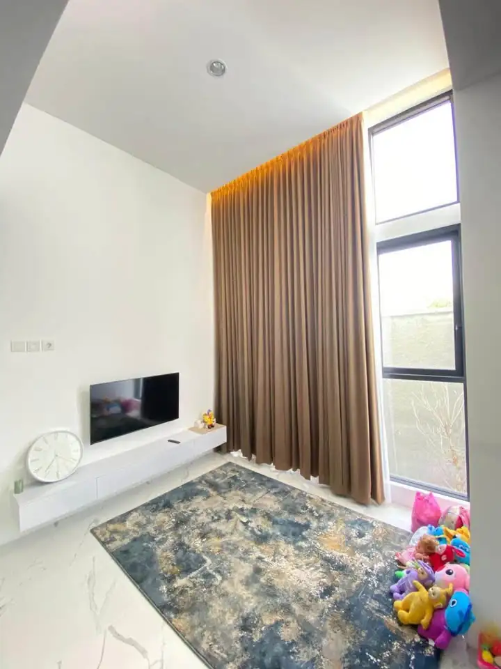 Dijual Rumah Mewah 2 Lantai