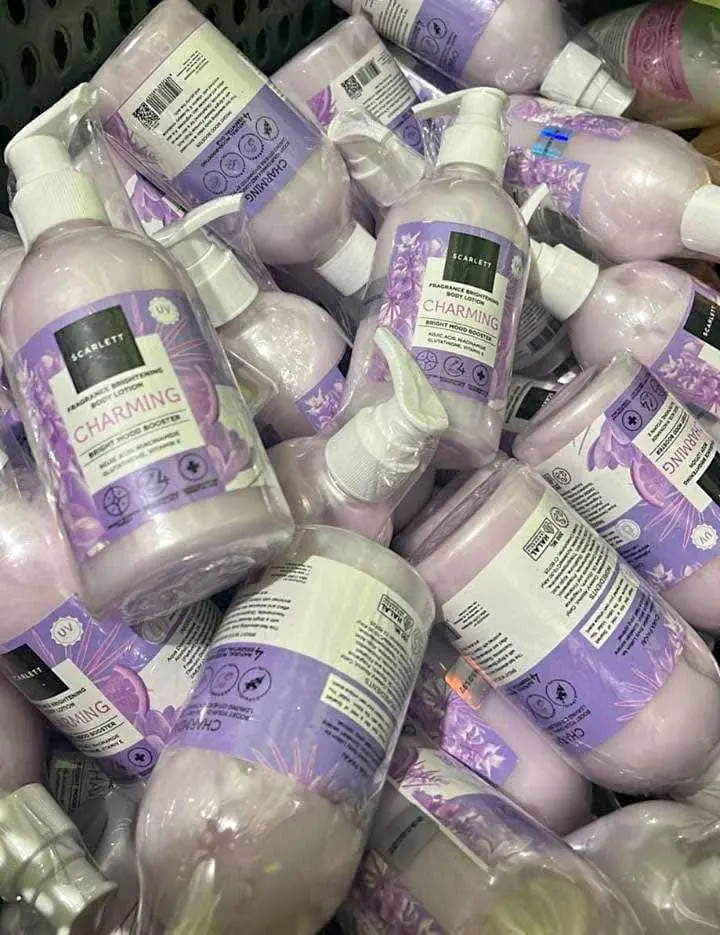 Promo Body lotion scarlet