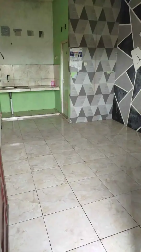 Kos Campur Surabaya kamar mandi dalam