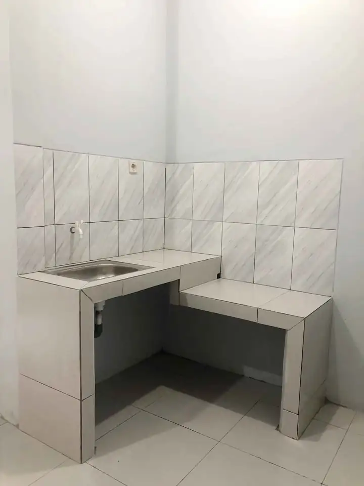 Kost/kontrakan wanita dan pasutri