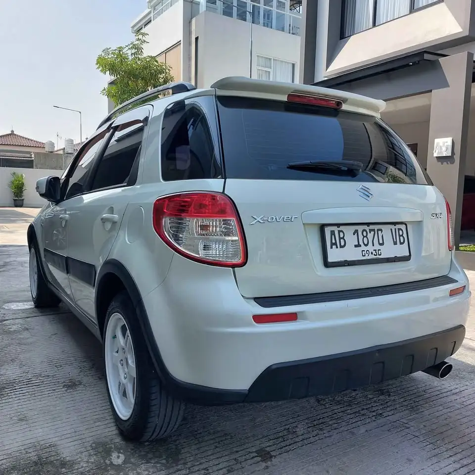 Di Jual Suzuki Sx4 X Over Facelift 2010
