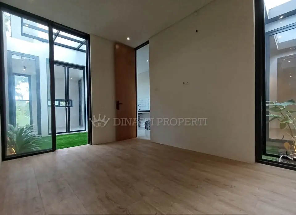DIJUAL 3 KT 1 Kamar Mandi Rumah