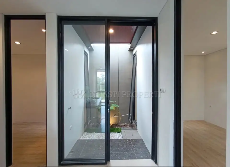DIJUAL 3 KT 1 Kamar Mandi Rumah