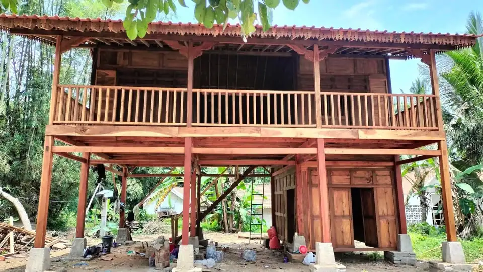 Rumah gladak cantik, unik, kuat tahan lama