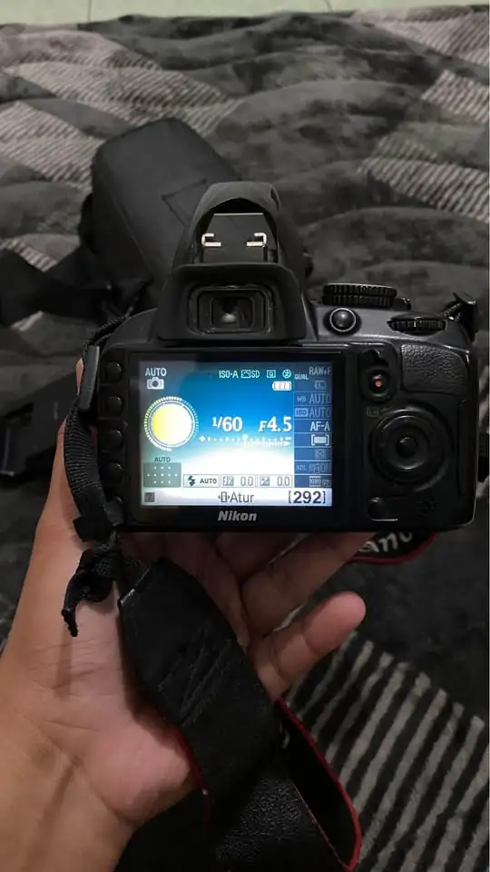 Kamera nikon D3100 lensa 55mm