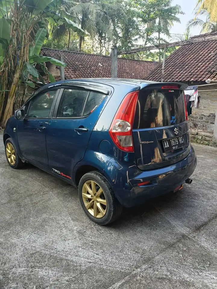 Dijual suzuki splash tahun 2010 manual