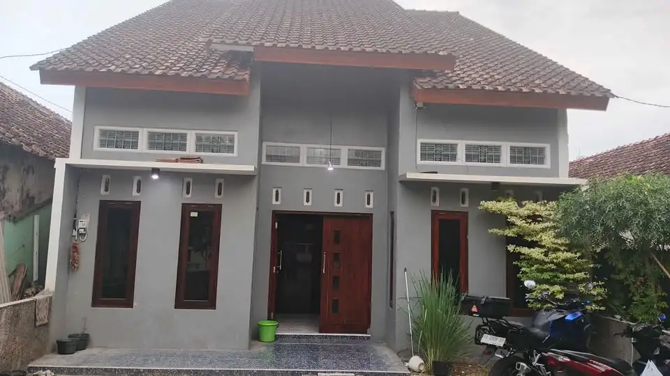 4 KT 2 KM – Rumah 1 bulan 3 jt / 1 tahun 36 jt