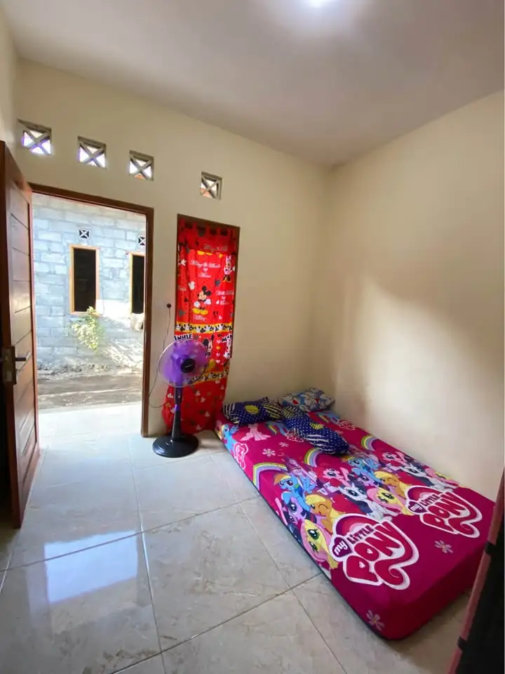 1 Kamar Tidur 1 Kamar Mandi – Rumah