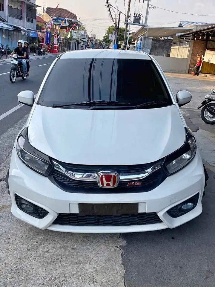 Brio e matic tahun 2013 low km