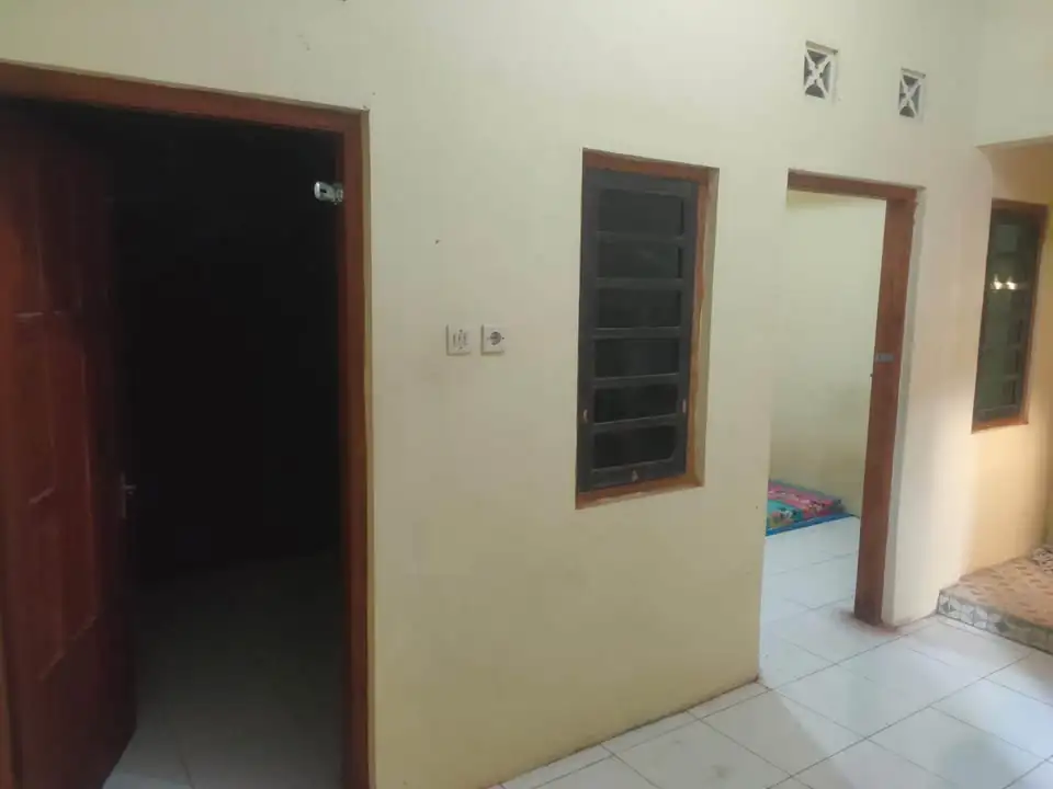 2 KT 1 Kamar Mandi – Rumah Rp1,2 jt/bula