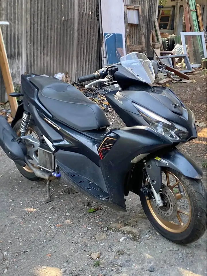 Yamaha Aerox FS tahun 2022