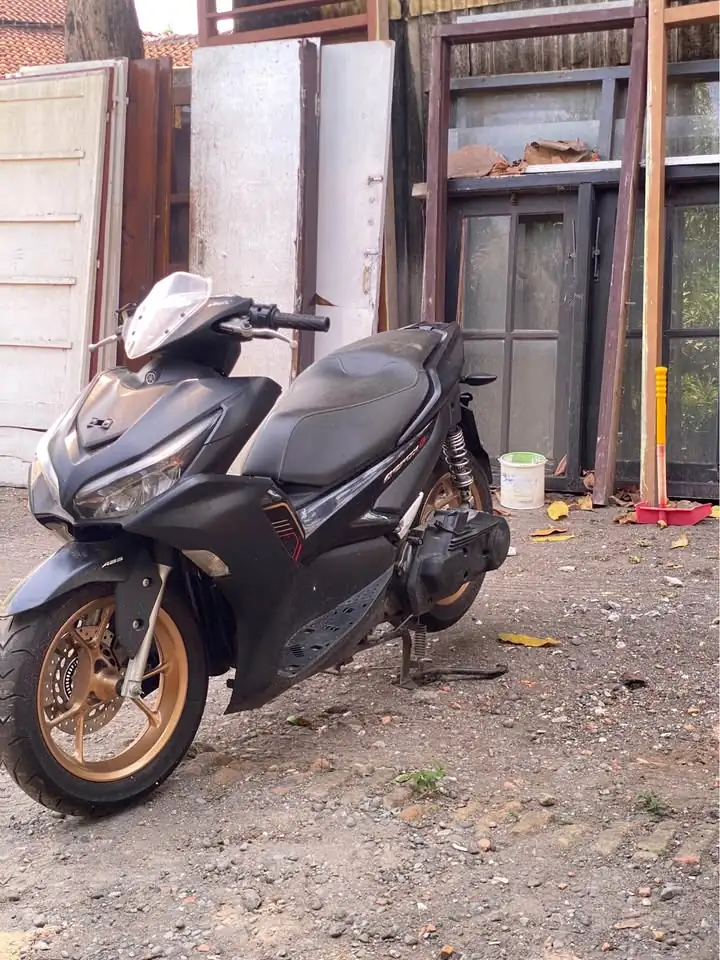 Yamaha Aerox FS tahun 2022