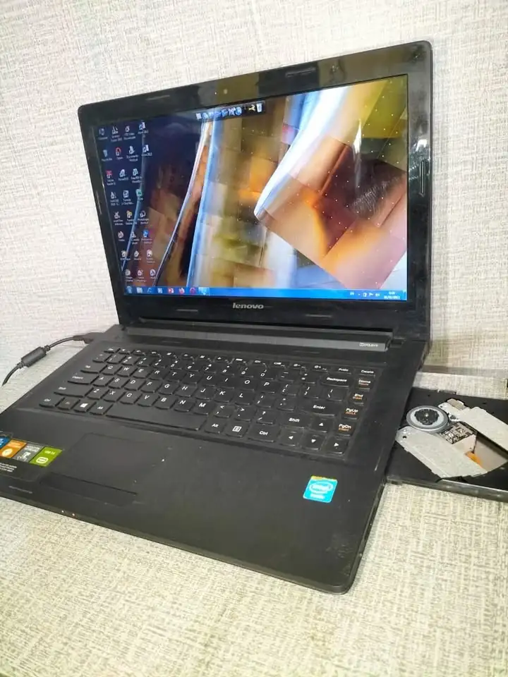 LENOVO G40-30 Celeron N2830 RAM 8GB